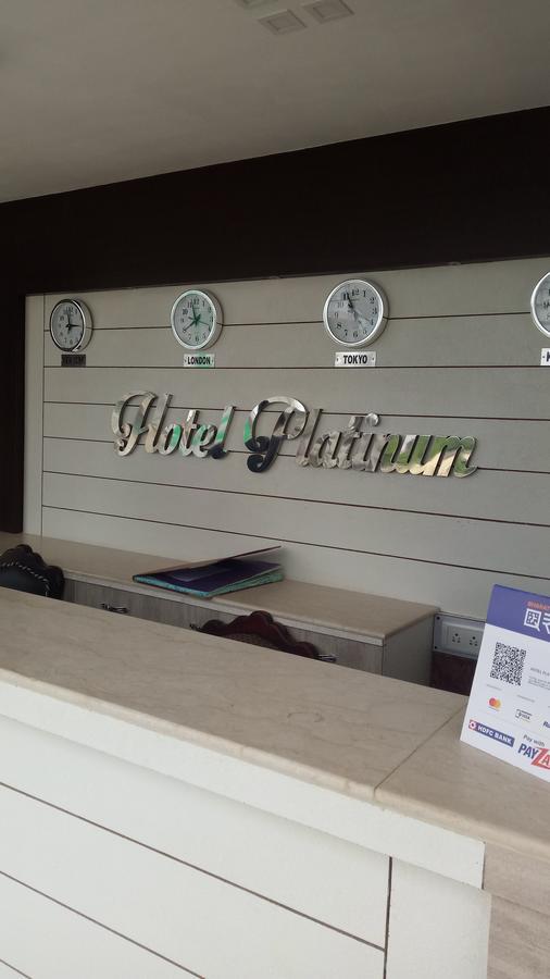 Hotel Platinum Kalküta Dış mekan fotoğraf